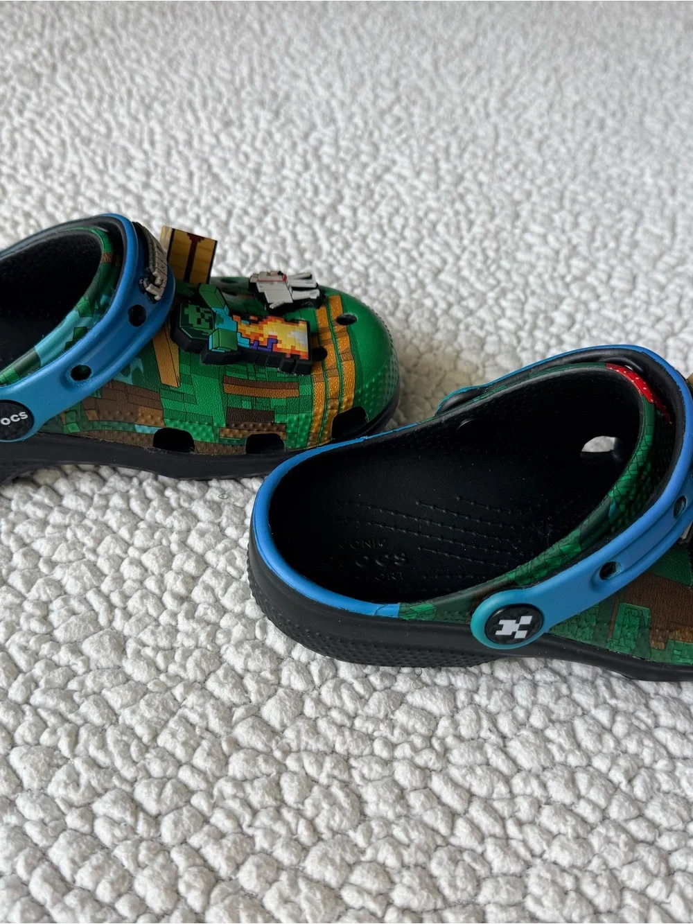 CROCS comfortable kids